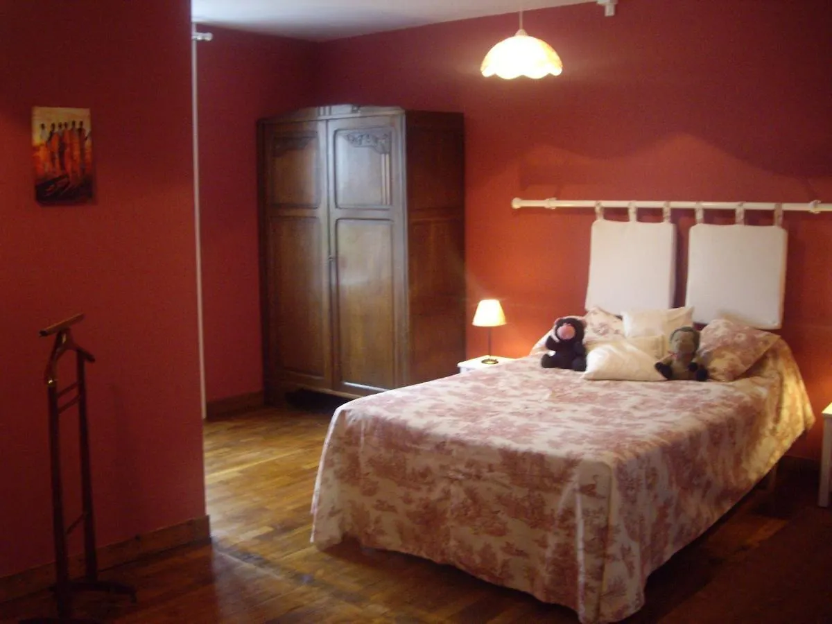Maison Des Hirondelles Bed & Breakfast Bourseul
