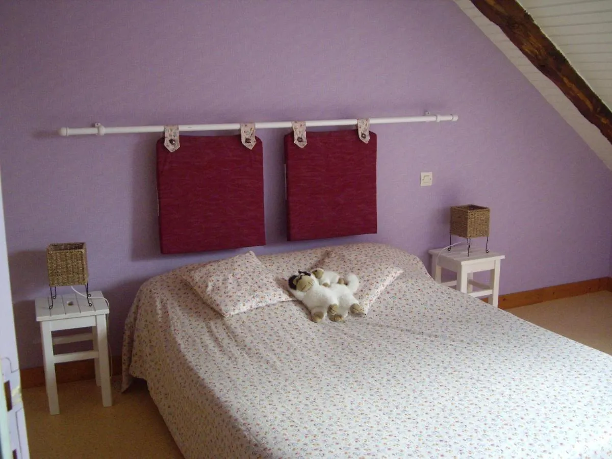 Maison Des Hirondelles Bed & Breakfast Bourseul