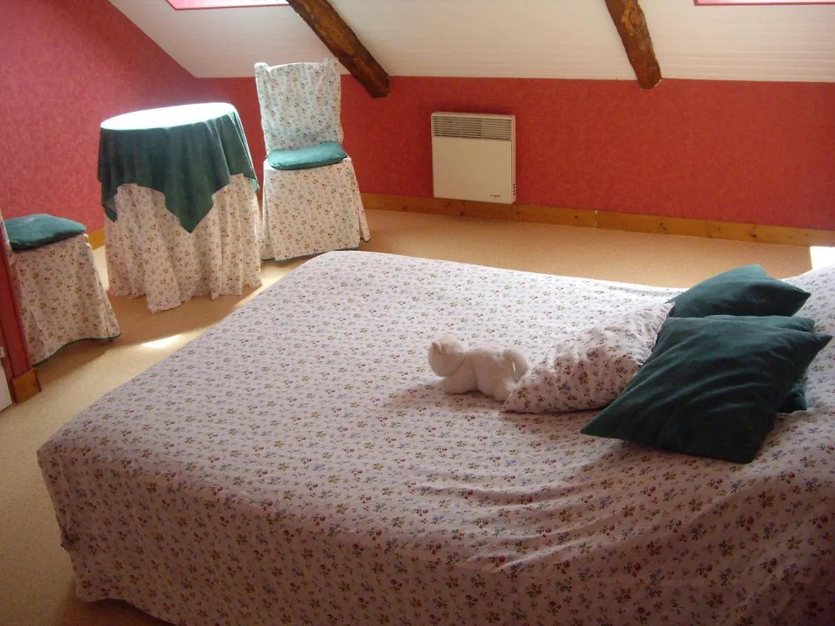 Maison Des Hirondelles Bed & Breakfast Bourseul 0*,  France